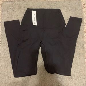 NWT Paragon leggings